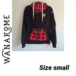 Wanakome zip up hoodie - size small​